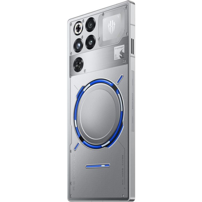 ZTE nubia RedMagic 11 Pro